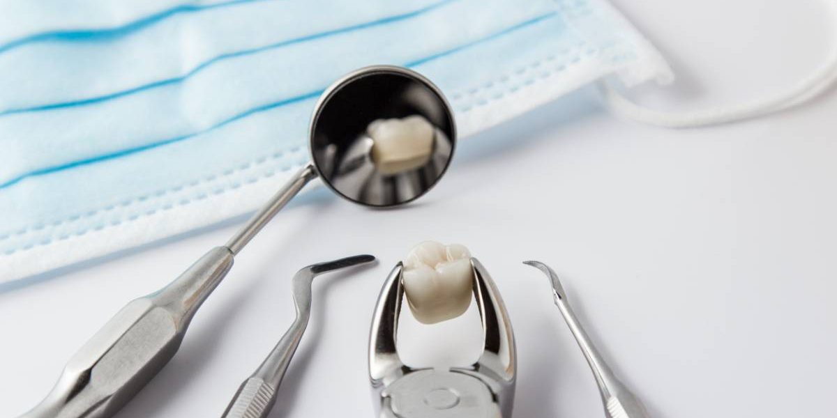 One tooth and dental instruments being shown.